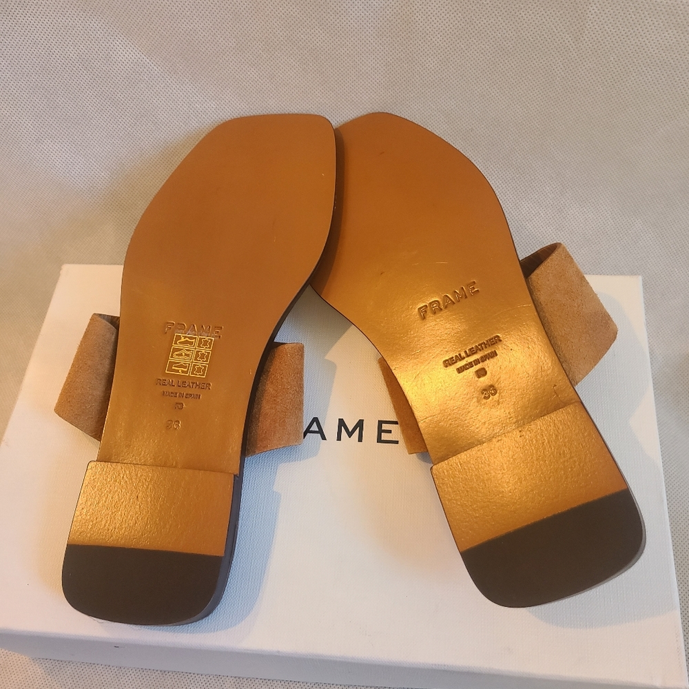 Frame Women's Le Brentwood Flip-flop in Whiskey Suede Size 36 - Picture 6 of 8